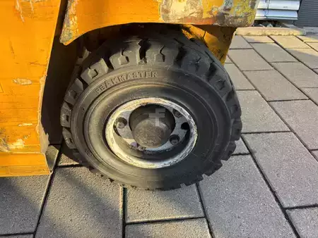 Electric - 4 wheels 2009  Jungheinrich EFG 320 (4)