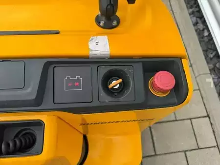 Porta-paletes elétrico 2018  Jungheinrich EJE 116 mit Waage (10)