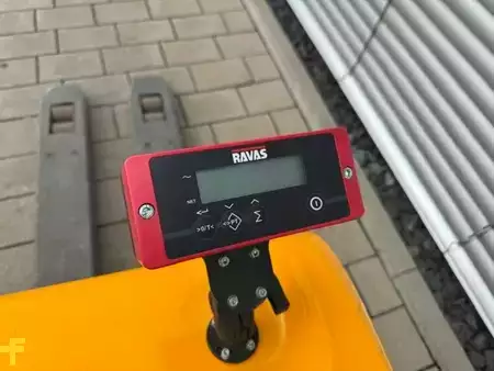 Porta-paletes elétrico 2018  Jungheinrich EJE 116 mit Waage (7)