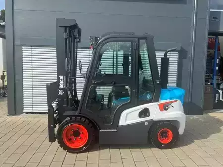 Diesel gaffeltruck 2026  Bobcat D30NXS (1)