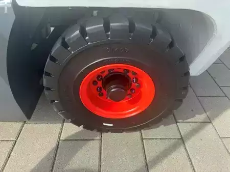 Diesel gaffeltruck 2026  Bobcat D30NXS (16)