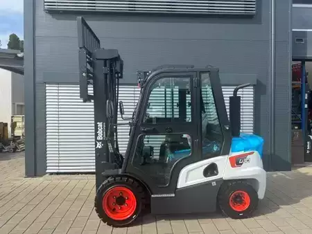 Diesel gaffeltruck 2026  Bobcat D30NXS (2)