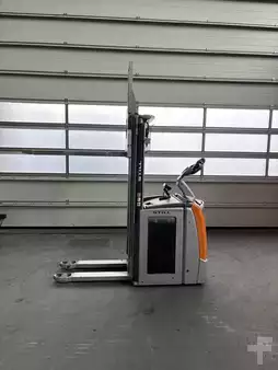 Pallet Stackers 2019  Still EXV-SF 14 Li-Ion Still Silber refurbished (2)