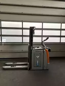 Pallet Stackers 2019  Still EXV-SF 14 Li-Ion Still Silber refurbished (1)
