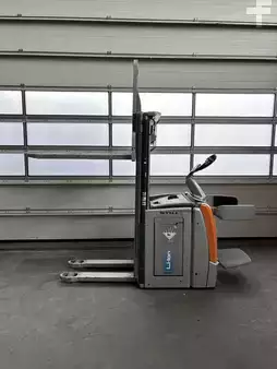 Pallet Stackers 2019  Still EXV-SF 14 Li-Ion Still Silber refurbished (3)