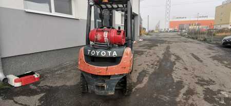 LPG Forklifts 2016  Toyota 02-8FGF20 (10)