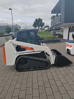 Compact Forklifts 2006  Bobcat Bobcat Kettenbagger T140 (2)