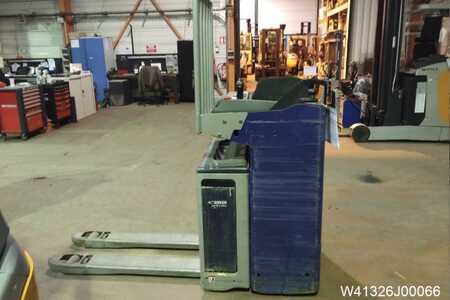 Lavansiirtovaunu istuimella 2018  Still FXH20 N (3)