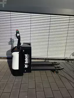 Transpalettes électriques 2025  Bobcat BPR20N (3)