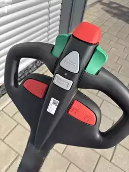 Transpalettes électriques 2025  Bobcat BPM16N (7)