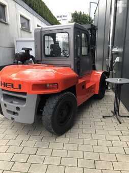 Carrelli elevatori diesel 2012  Heli CPD100 (5)