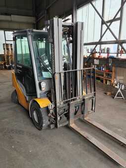 LPG Forklifts 2016  Jungheinrich TFG 425 (2)