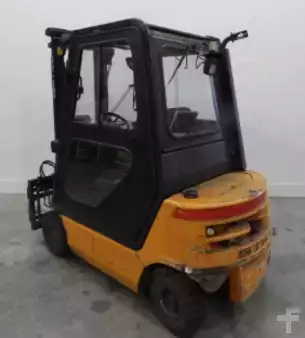 Dieselstapler 2005  Still R70-18D Dieselstapler (2)
