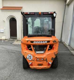 Diesel truck 2019 Doosan D40SC-7 (4)