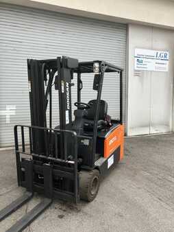 Chariots électriques à 3 roues 2018  Doosan B20T-7 (3)