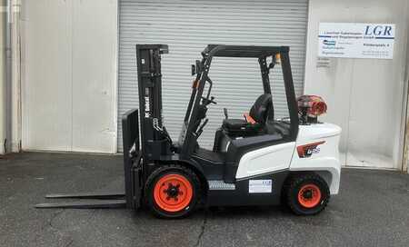 Gas truck 2024 Bobcat G35NXP (2)