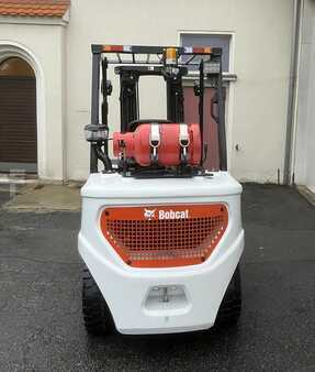 Gas truck 2024 Bobcat G35NXP (3)