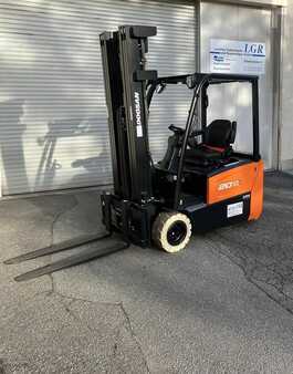 El truck - 3 hjulet 2023 Doosan B20T-7Plus (1)