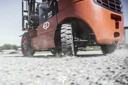 4-wiel elektrische heftrucks 2023  EP Equipment ELF302 (12)