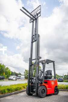 4-wiel elektrische heftrucks 2025  EP Equipment ELF181 (11)
