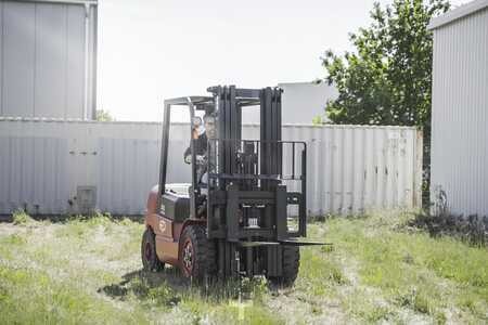 4-wiel elektrische heftrucks 2025 EP Equipment ELF181 (2)