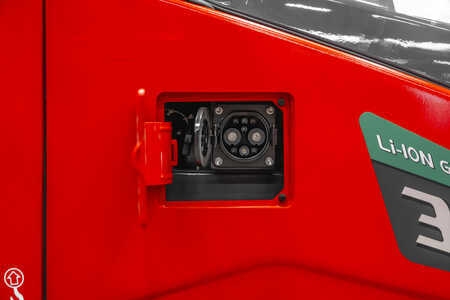 Eléctrico - 4 rodas 2025  Heli CPD35 GB2LI (14)