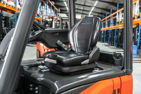 El Truck - 3-hjul 2017  Linde E16 H-02 (6)