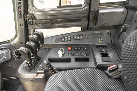 Dieseltrukki 2018  Hyundai 70D-9 (19)