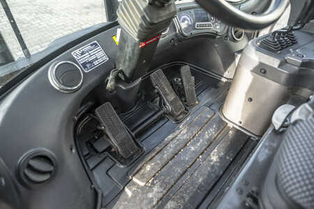 Dieseltrukki 2018  Hyundai 70D-9 (3)