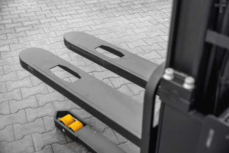 Stoccatori 2025  [div]  CS16 COMPARTEC (8)