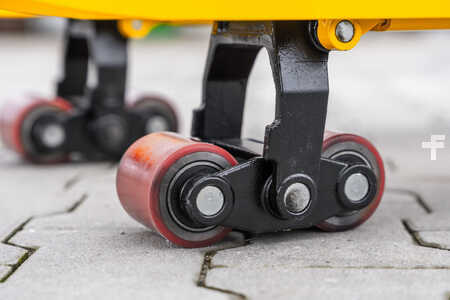 Wózek paletowy z wagą 2025  [div] 2500 COMPARTEC (3)