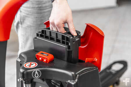 Transpallet manuali 2025  [div]  ForkLion COMPARTEC (12)