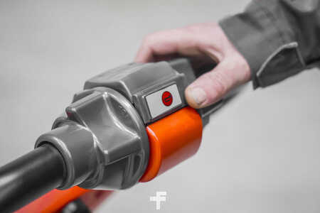 Transpallet manuali 2025  [div]  ForkLion COMPARTEC (14)