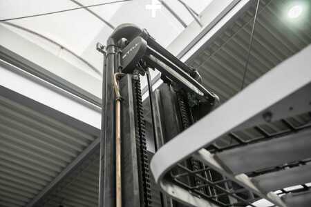 Reachtrucks 2015  Still FM-X 14 (15)