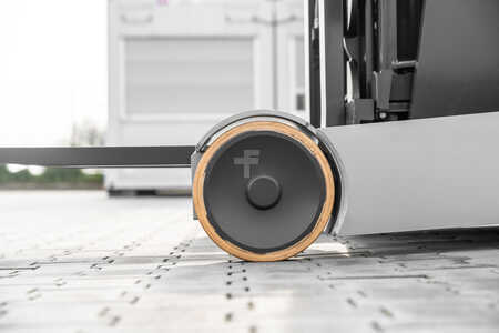 Reachtrucks 2021 Still FM-X 14 (2)