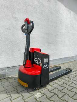 Transpalettes éléctriques 2019  EP Equipment WPL201 (6)