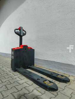 Transpalettes éléctriques 2019  EP Equipment WPL201 (7)