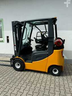 LPG Forklifts 2013  Jungheinrich TFG316s (1)