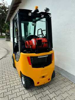 LPG Forklifts 2013  Jungheinrich TFG316s (2)