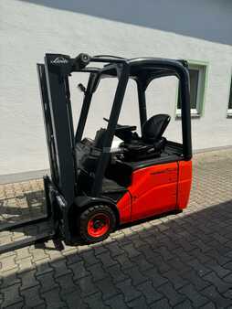 Electric - 3 wheels 2008  Linde E15-01 (1)