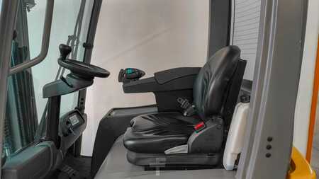 Elektro 3 Rad 2018  Jungheinrich EFG215 (8)