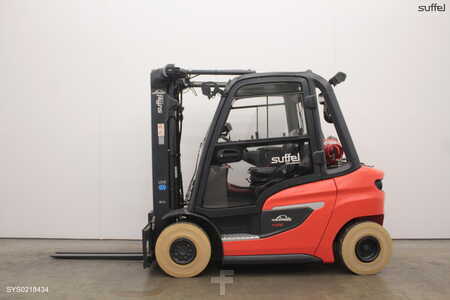 Treibgasstapler-Linde-H 25 T (EU5)