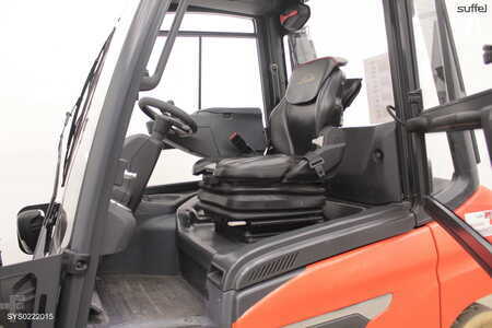 Elektryczne 4-kołowe 2021  Linde X 30-125201 (4)