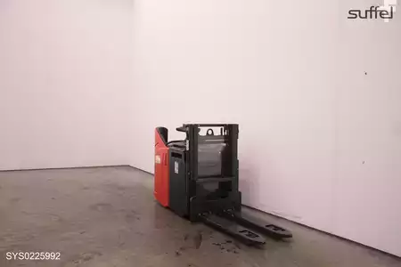 Stacker stå på 2022  Linde D 12 HP SP (3)