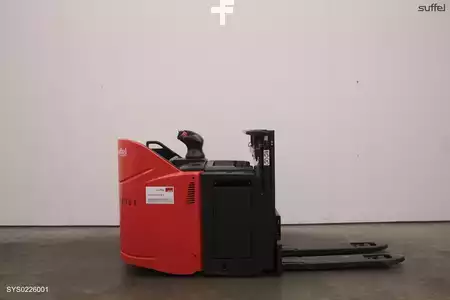 Fahrerstandstapler 2022  Linde D 12 HP SP (4)