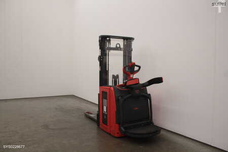 Stapelaars met staplatform 2022 Linde D 12 AP (3)