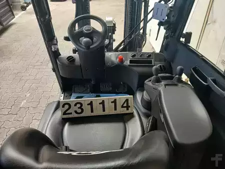 4-wiel elektrische heftrucks 2023  Linde E 16 P (3)