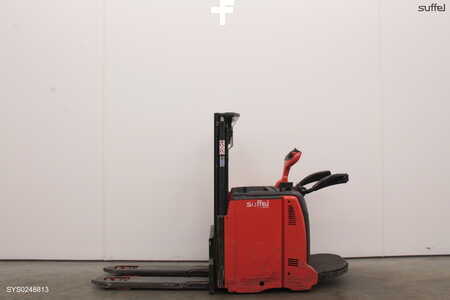 VZV s plošinou pro řidiče 2021 Linde D 12 AP-013301 (1)