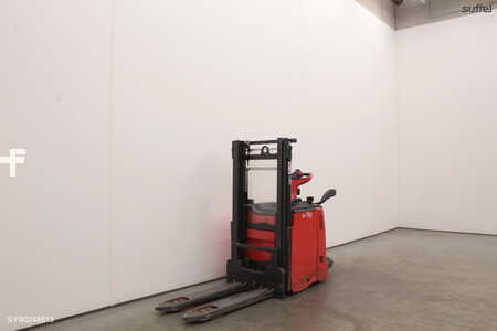 VZV s plošinou pro řidiče 2021 Linde D 12 AP-013301 (2)