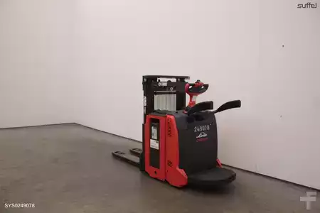 VZV s plošinou pro řidiče 2022  Linde D 12 HP AP (3)